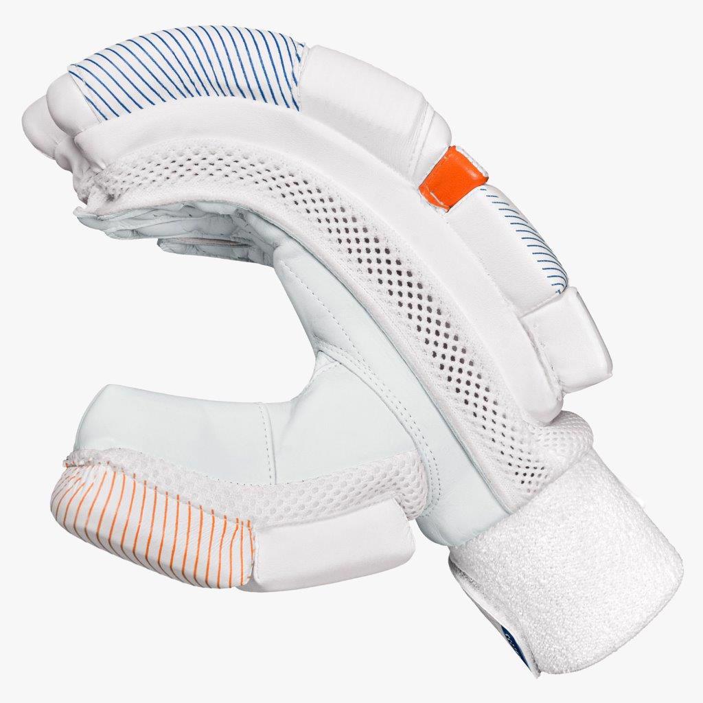 DSC Krunch 7000 Cricket Batting Gloves