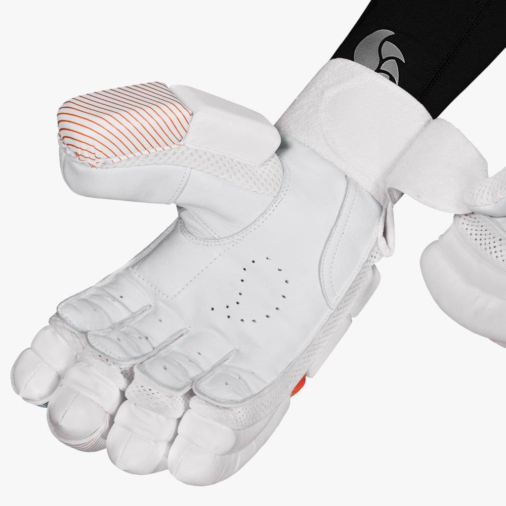 DSC Krunch 7000 Cricket Batting Gloves